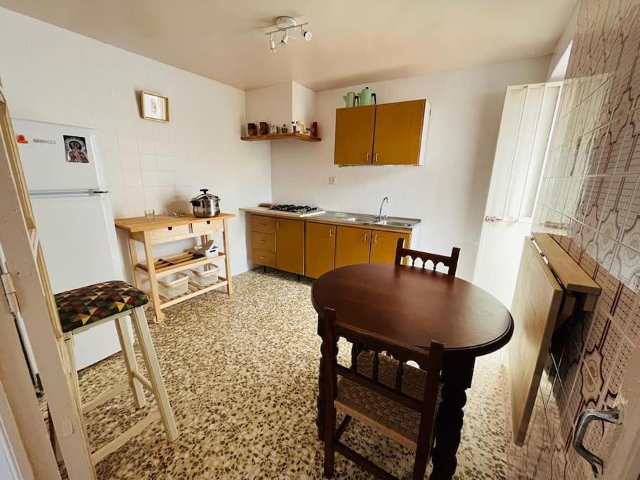Casa Bejar, Tranquila Casa Con Chimenea, Patios, Junto A La Piscina Villa Canete la Real ภายนอก รูปภาพ