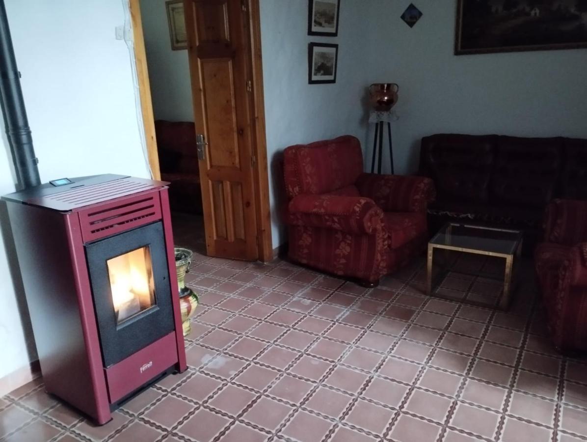 Casa Bejar, Tranquila Casa Con Chimenea, Patios, Junto A La Piscina Villa Canete la Real ภายนอก รูปภาพ